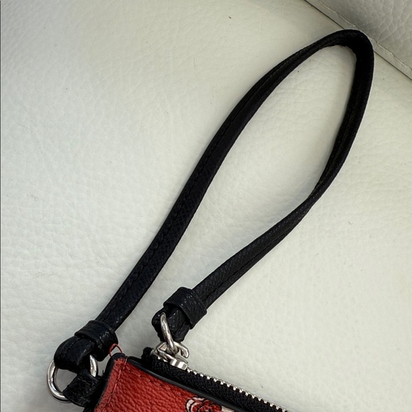 Coach Sienna Red Wristlet with Floral Pattern NWOT - Picture 4 of 7